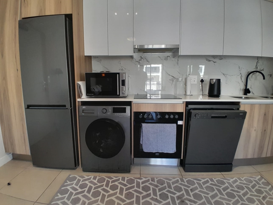 To Let  Bedroom Property for Rent in Sandown Western Cape